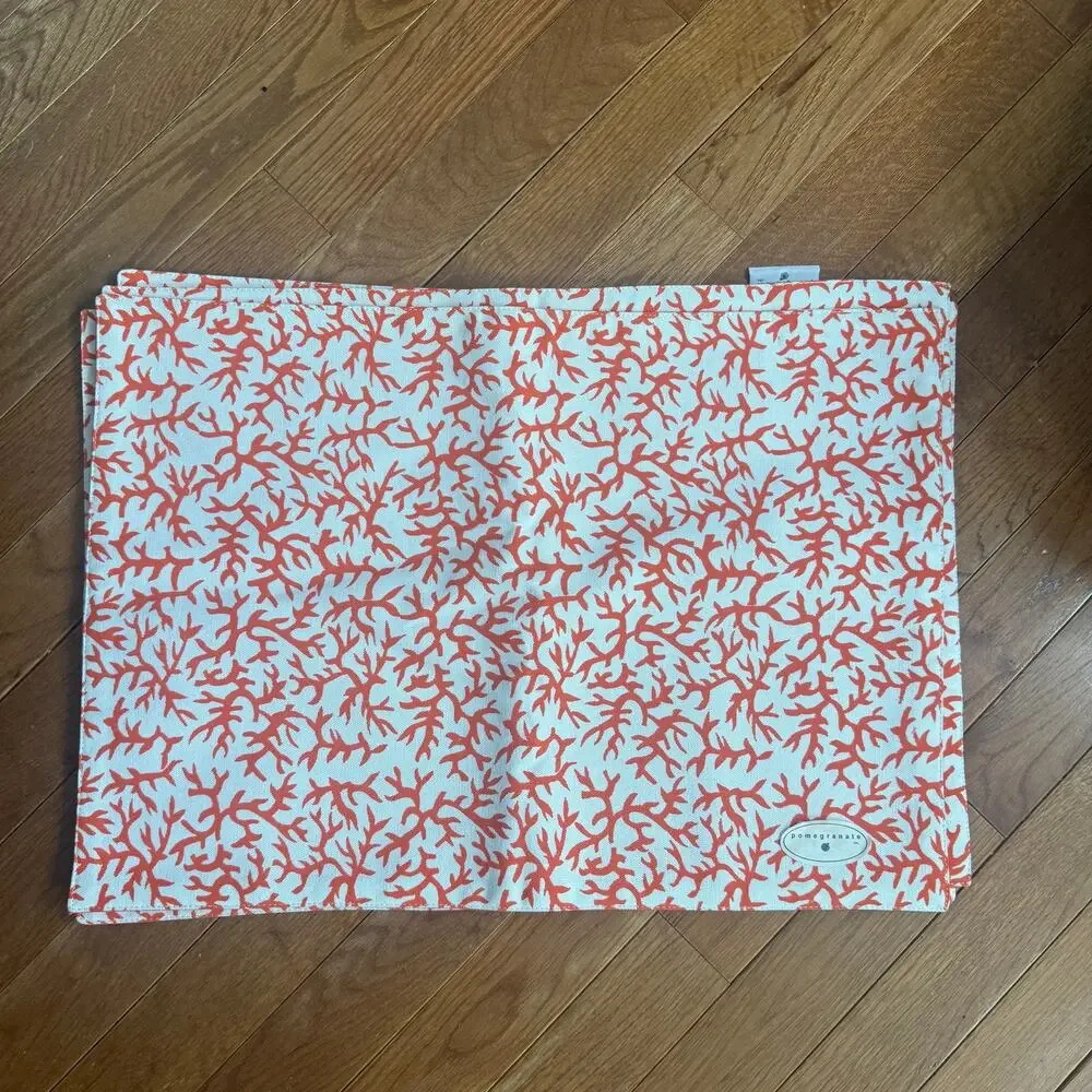 NWT Pomegranate Reversible Coral Orange Placemats Set 4 Coastal 13x19